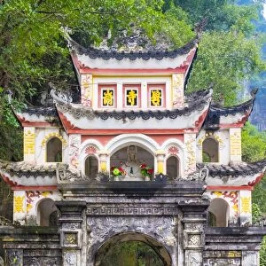 Gate of Bich Dong Pagoda, Hoa Lu District, Ninh Binh Province, Vietnam, Indochina