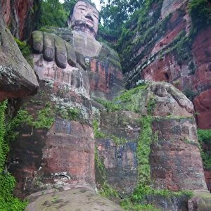 The giant Buddha of Leshan, UNESCO World Heritage Site, Sichuan, Tibet, China, Asia