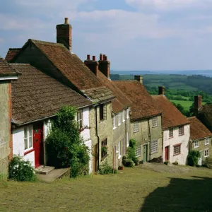 Gold Hill, Shaftesbury, Dorset, England, UK