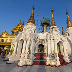 Golden spires in the Shwedagon pagoda, Yangon (Rangoon), Myanmar (Burma), Asia