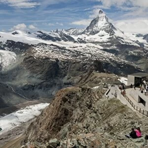 Gornegrat and Matterhorn, above Zermatt, Valais, Swiss Alps, Switzerland, Europe