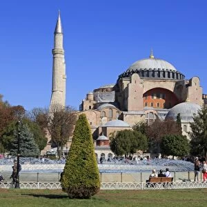 Haghia Sophia, UNESCO World Heritage Site, Sultanahmet District, Istanbul, Turkey, Europe