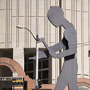 Hammering Man sculpture by Jonathan Borofsky, Seattle Art Museum, Seattle
