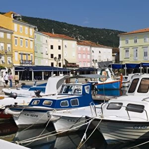 The harbour, Cres Town, Cres Island, Kvarner Gulf, Croatia, Adriatic, Europe