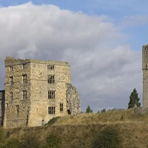 Helmsley Castle, dating from the 12th century, Helmsley, North Yorkshire