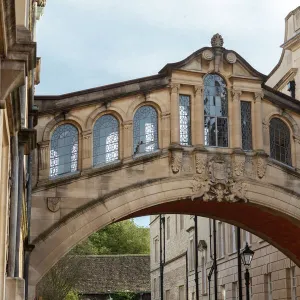 Hertford Bridge (The Bridge of Sighs), joining Hertford College and New College Lane, Oxford, Oxfordshire, England, United Kingdom, Europe