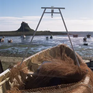 Holy Island with Lindisfarne Castle in the distance, Northumbria, England