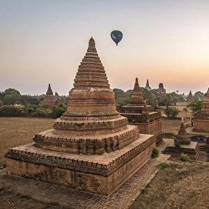 Hot air balloon over Bagan at sunrise, Bagan (Pagan), Myanmar (Burma), Asia