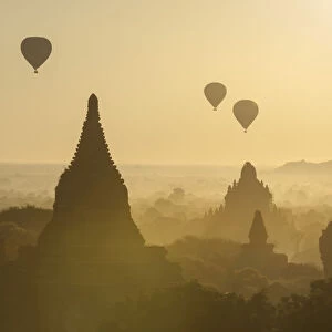 Hot air balloons above the temples of Bagan (Pagan), Myanmar (Burma), Asia