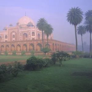 Humayuns tomb and library