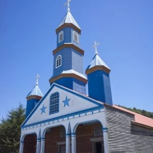 Iglesia de Nuestra Signora del Patrocinio de Tenaun, the most famous of the wooden churches