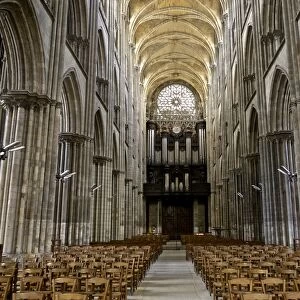 Interior of Notre Dame cathedral, built between 12th and 15th century, Rouen, Normandy, France, Europe