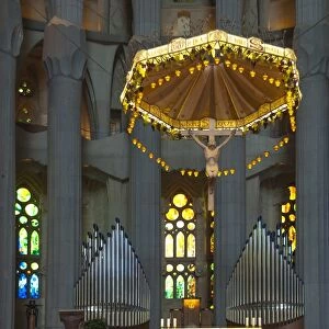 Interior view, towards the Altar and Grand Organ, Sagrada Familia, Barcelona, Catalunya, Spain, Europe