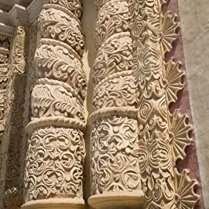 Intricately carved Solomonic columns, Temple of Santo Domingo de Guzman, founded in 1547, San Cristobal de las Casas, Chiapas, Mexico, North America