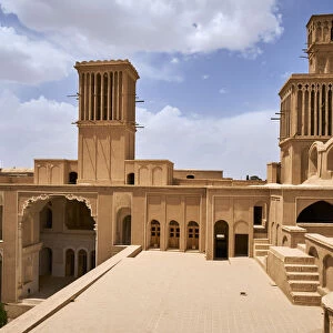 Iran, Yazd province, Abarkuh, Aghazadeh, traditional house with the badgir or wwindtowers