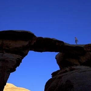 Jebel Umm Fruth Rock Bridge, Wadi Rum, Jordan, Middle East