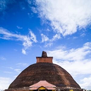 Jetvanarama Dagoba (Jetvanaramaya Stupa), Anuradhapura, UNESCO World Heritage Site, Sri Lanka, Asia
