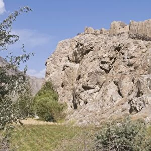 Khakha fortress in mountainous landscape, Wakhan Valley, The Pamirs, Tajikistan