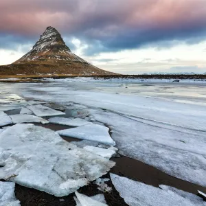 Kirkjufell (Church Mountain) in winter, near Grundafjordur, Snaefellsnes Peninsula