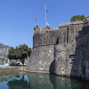Kotor Old City walls, South Entrance, Kotor, UNESCO World Heritage Site, Montenegro, Europe