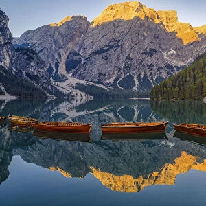 Lake Braies, Croda del Becco reflected in Lake Braies at sunrise, South Tyrol, Alto Adige