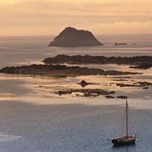 Lampaul Bay in the evening, Ouessant Island, Finistere, Brittany, France, Europe