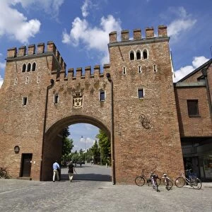 Landtor, Gate tower in the city walls, Landshut, Bavaria, Germany, Europe