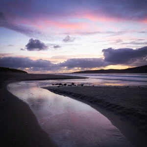 Last light on Luskentyre Beach, Isle of Harris, Outer Hebrides, Scotland, United Kingdom