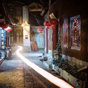 Light trail in an alley at night in Lijiang Old Town, UNESCO World Heritage Site, Lijiang, Yunnan, China, Asia