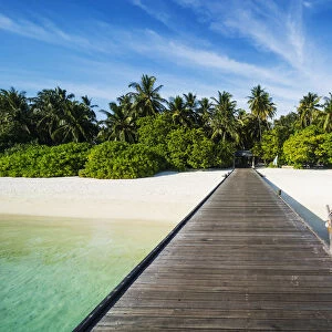 Long pier leading to a small island over turquoise water, Sun Island Resort, Nalaguraidhoo island