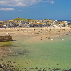 Looking across the harbour at St. Ives (Pedn Olva) towards The Island or St