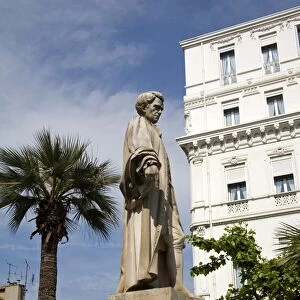 Lord Brougham statue, Vieux Port, Cannes, Alpes Maritimes, Provence, Cote d Azur