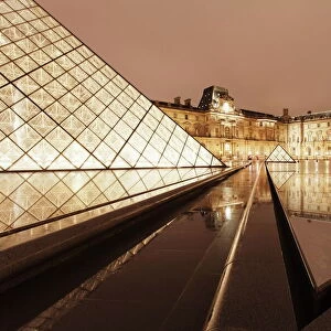 The Louvre and Pyramid, Paris, Ile de France, France, Europe