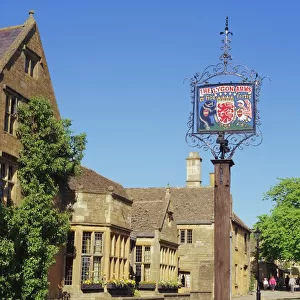 The Lygon Arms sign, Broadway, the Cotswolds, Hereford & Worcester, England, UK, Europe