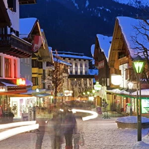 Main street in winter, St. Anton am Arlberg, Tirol, Austria, Europe