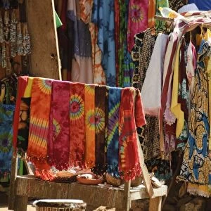 Market for tourists, Goree Island, near Dakar, Senegal, West Africa, Africa