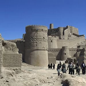 Medieval mud brick city with 17th century Safavid citadel, Arg-e Bam, Bam