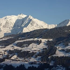 Megeve ski slopes, Mont-Blanc mountain range, Megeve, Haute-Savoie, French Alps, France, Europe