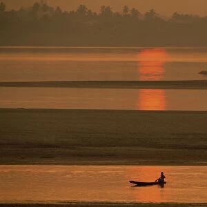 The Mekong River, Vientiane, Laos, Indochina, Southeast Asia, Asia