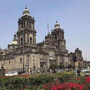 Metropolitan Cathedral, the largest church in Latin America, Zocalo, Plaza de la Constitucion, Mexico City, Mexico, North America