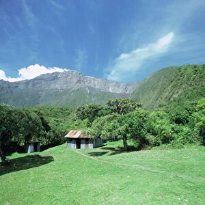 Miriakamba hut at 2500m, first stop for climbers, Arusha National Park