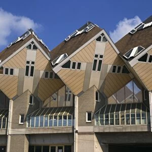 Modern Kijk-Kubus houses in Rotterdam