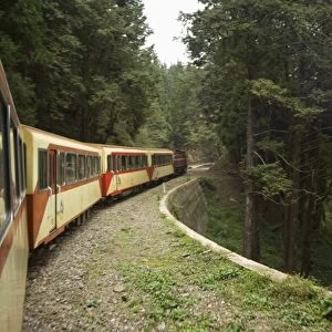 Mountain railway train to Alishan
