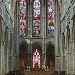 The nave of Saint Louis de Blois cathedral, Blois, Loir-et-Cher, Centre, France, Europe