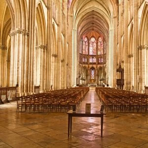 The nave of Saint-Pierre-et-Saint-Paul de Troyes cathedral, in Gothic style, dating from around 1200, Troyes, Aube, Champagne-Ardennes, France, Europe
