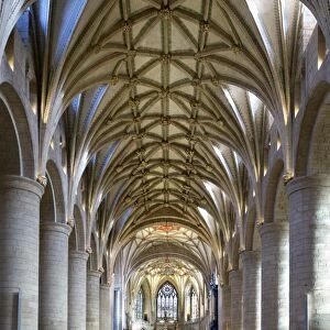 Nave of Tewkesbury Abbey (Abbey Church of St. Mary the Virgin), Tewkesbury, Gloucestershire, England, United Kingdom, Europe