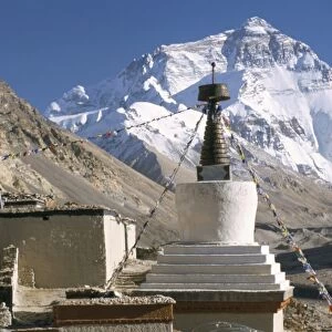 North side of Mount Everest (Chomolungma), from Rongbuk monastery, Himalayas
