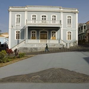 Old colonial style building, Sao Filipe, Fogo (Fire), Cape Verde Islands, Africa