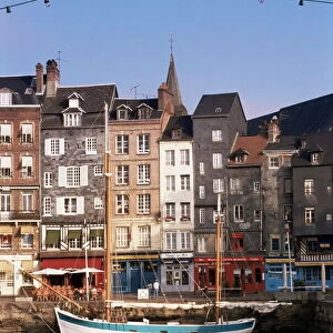 Old dock, St. Catherine quay, Honfleur, Normandie (Normandy), France, Europe