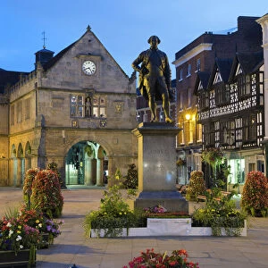 The Old Market Hall and Robert Clive statue, The Square, Shrewsbury, Shropshire, England